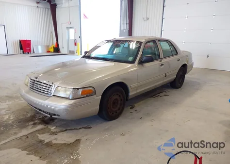 2005 Ford Crown Victoria Lx/Lx Sport from USA, damaged, VIN 2FAFP74W45X157106